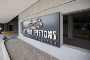 Los Pistons aceptarían malos contratos si llegan junto a rondas del draft