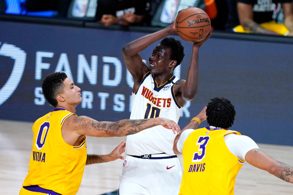 Los Nuggets atan a Bol Bol para las próximas dos temporadas
