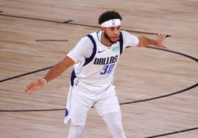 Intercambio entre Mavericks y Sixers, por Josh Richardson y Seth Curry