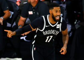 Brooklyn se inclina por dejar libre a Garrett Temple