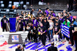 Frank Vogel no piensa en un anillo "con asterisco"