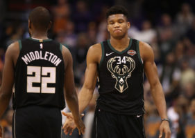 Middleton sobre la renovación de Antetokounmpo: "Quiero que haga lo mejor para él y su familia"