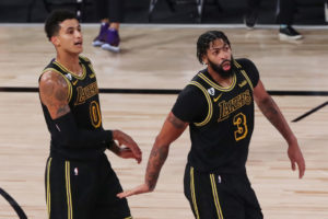 Anthony Davis cree que Kuzma tendrá menos presión tras renovar