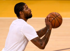 Paul George admite que necesita adaptarse al juego de Ibaka
