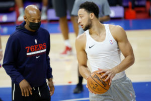 Ben Simmons, tranquilo pese a los rumores de traspaso