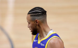 Curry pide paciencia tras el mal inicio de temporada