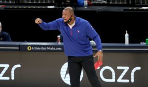 Doc Rivers se coloca entre los 10 entrenadores con más triunfos en la historia