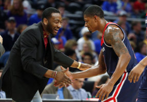 Emotiva despedida de Bradley Beal a John Wall