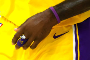 LeBron James recuerda el legado de Kobe Bryant: "Las leyendas nunca mueren"
