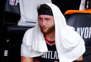 Jusuf Nurkic sufre una fractura en su muñeca derecha