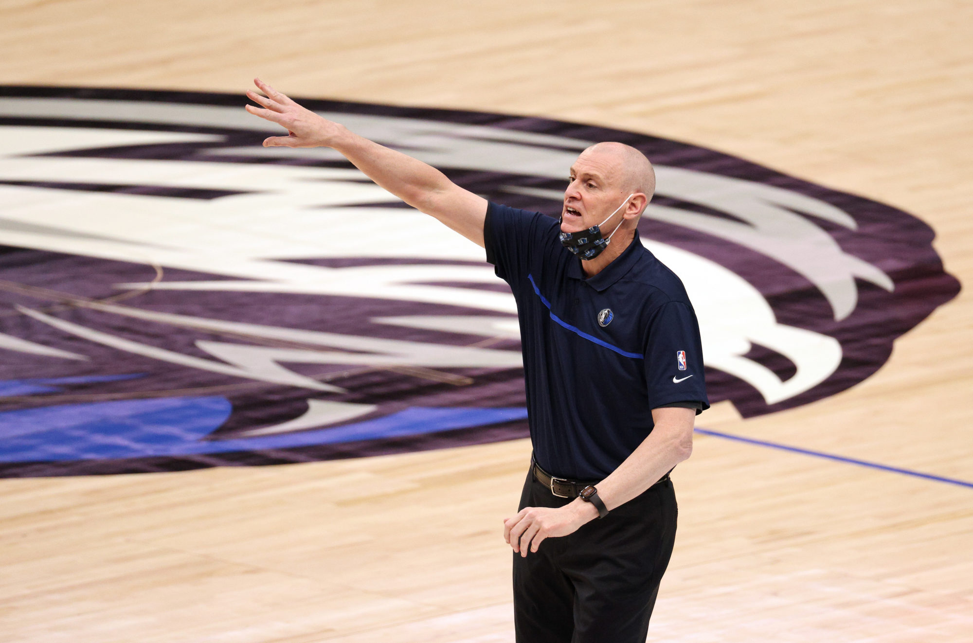 Los Mavericks consiguen una contundente victoria sobre los Heat