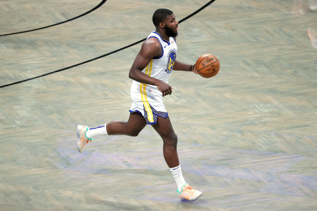 Steve Kerr está satisfecho con el rendimiento de Eric Paschall