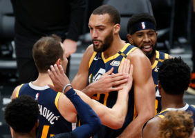 Utah ahonda en la crisis de Trae Young y los Hawks
