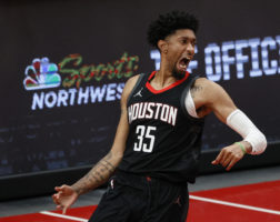 Dwane Casey, sobre Christian Wood: "No teníamos suficiente espacio salarial"