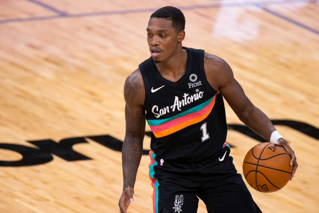 San Antonio, en récord positivo tras ganar a Oklahoma