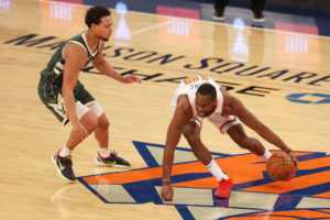 Alec Burks estará al menos otra semana de baja