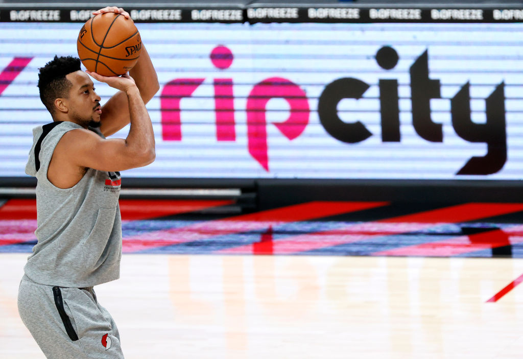 C.J. McCollum estará al menos cuatro semanas de baja