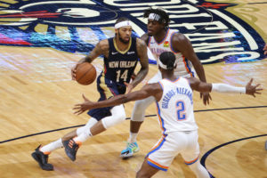 J.J. Redick anima a Brandon Ingram a promediar un triple-doble