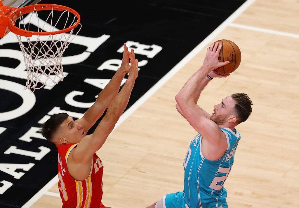 Hayward acaba con los Hawks en el mejor partido de su carrera