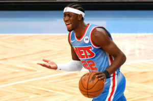 Caris LeVert, baja indefinida por una pequeña masa en el riñón