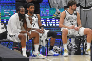 Kyrie Irving hace un llamamiento a la calma: "Estaremos en el escenario principal"