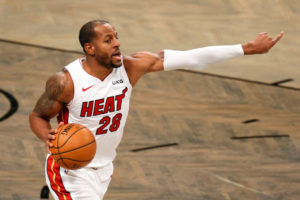 Andre Iguodala luce en plena forma a sus 37 años