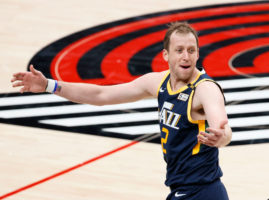 Utah acaba con Charlotte con un aluvión de triples