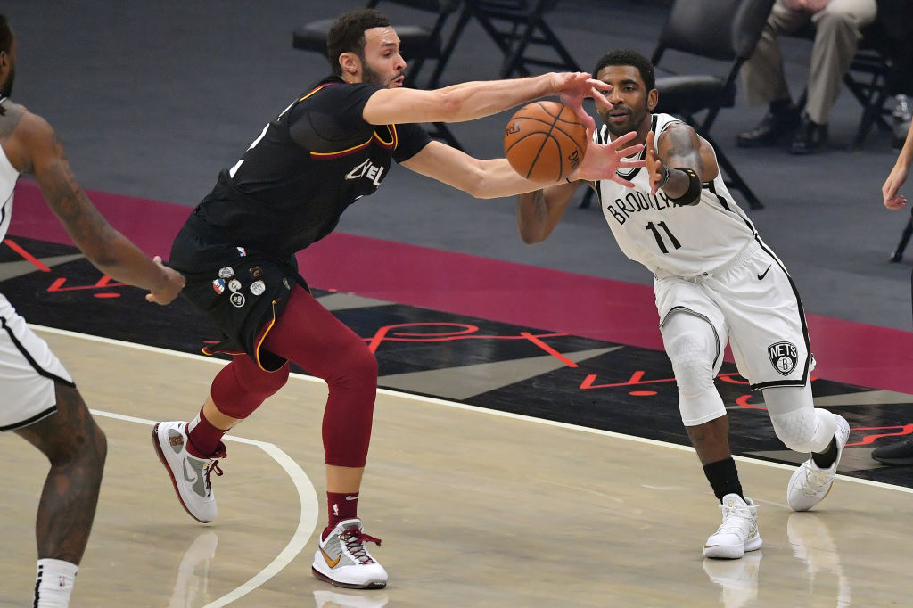 Larry Nance Jr. estará unas 4-6 semanas de baja.