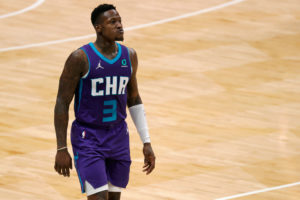 41 puntos de Terry Rozier para mantener a Charlotte en playoffs