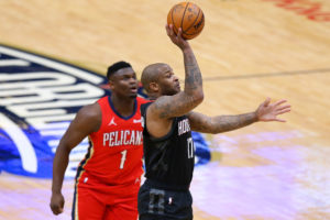 Los Rockets buscarían rondas del draft a cambio de P.J. Tucker