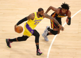 Los Lakers cierran su gira por el Este venciendo en Atlanta