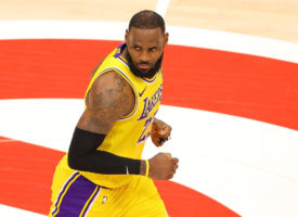 Frank Vogel repite campaña a favor de LeBron: "Debe ser el MVP"