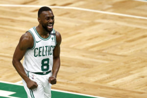 Kemba Walker brilla en la victoria de Boston sobre Indiana