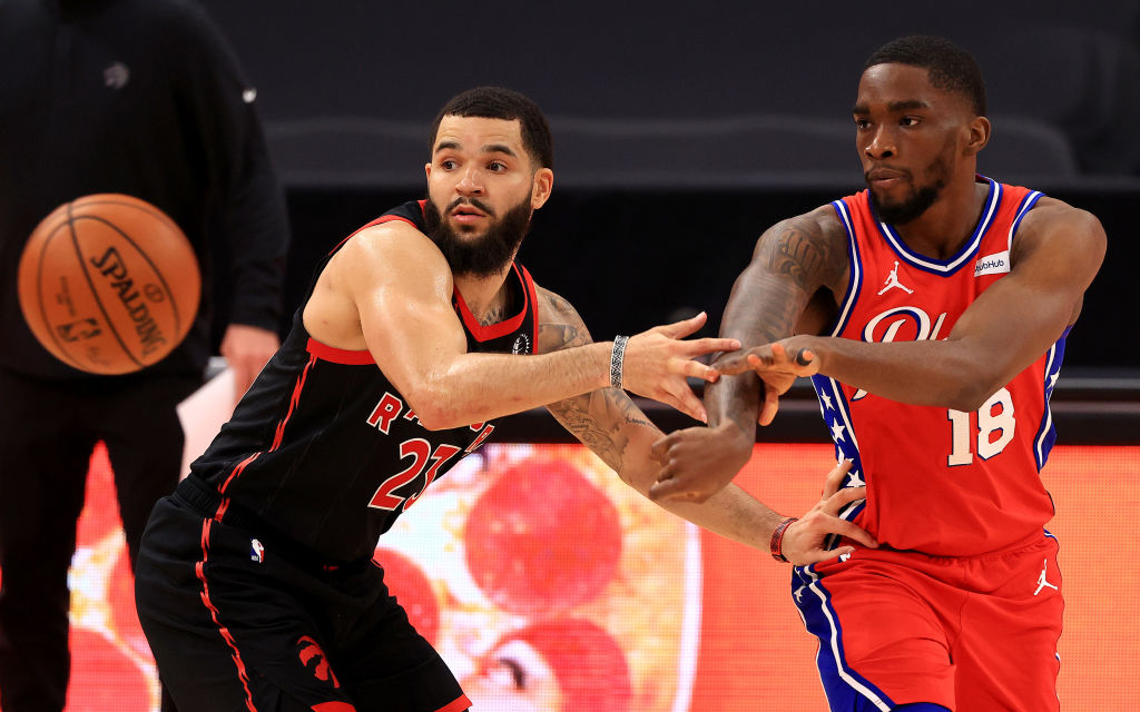 Toronto continúa su escalada con una victoria ante los 76ers