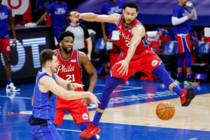 Los 76ers frenan a Doncic y vencen cómodamente a Dallas