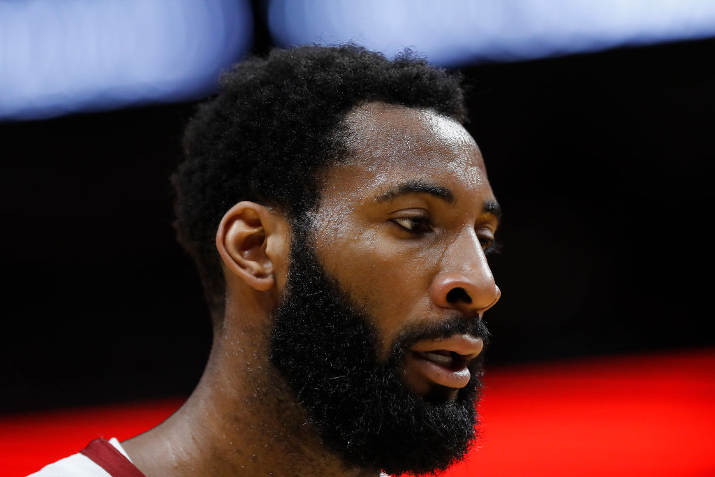 Los Mavericks también negocian por Andre Dummond