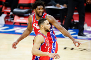 Embiid y Simmons no estarán en el All-Star por rastreo de contactos