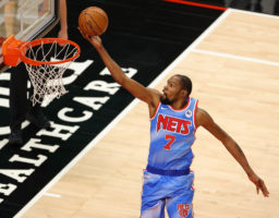 Durant se someterá a más pruebas para definir su fecha de regreso