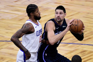 Boston Celtics, interesados en Nikola Vucevic