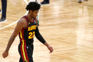 Cam Reddish continuará de baja al menos una semana más