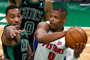 Mason Plumlee y Smith Jr., primeros Pistons en registrar sendos triple-dobles desde 1964