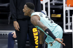 Charlotte derrota a Detroit con Terry Rozier brillando sobre el final