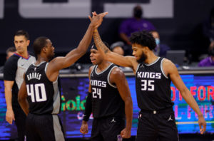 Los Kings rechazan ofertas por Harrison Barnes y Buddy Hield