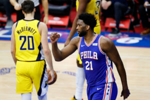 Embiid: "He dominado a Myles Turner desde que llegué a la NBA"