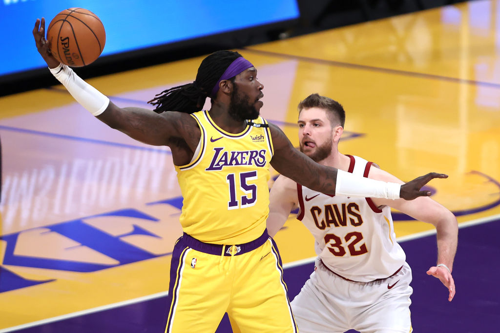 Los Lakers cortan su racha de derrotas ante Cleveland