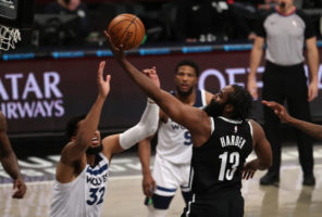James Harden iguala a Jason Kidd con 12 triples-dobles en la temporada