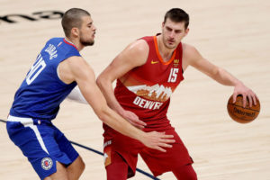 Denver vence a los Clippers con 48 minutos de dominio en el marcador
