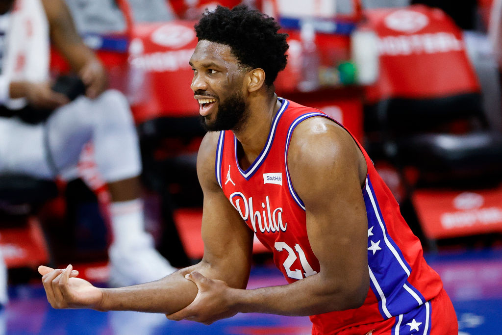 Los 76ers esperan que Embiid regrese el sábado ante los Timberwolves