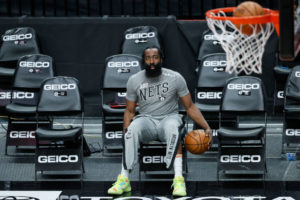 James Harden, baja indefinida por un revés en su rehabilitación