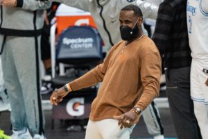 LeBron James podría regresar la próxima semana de su lesión